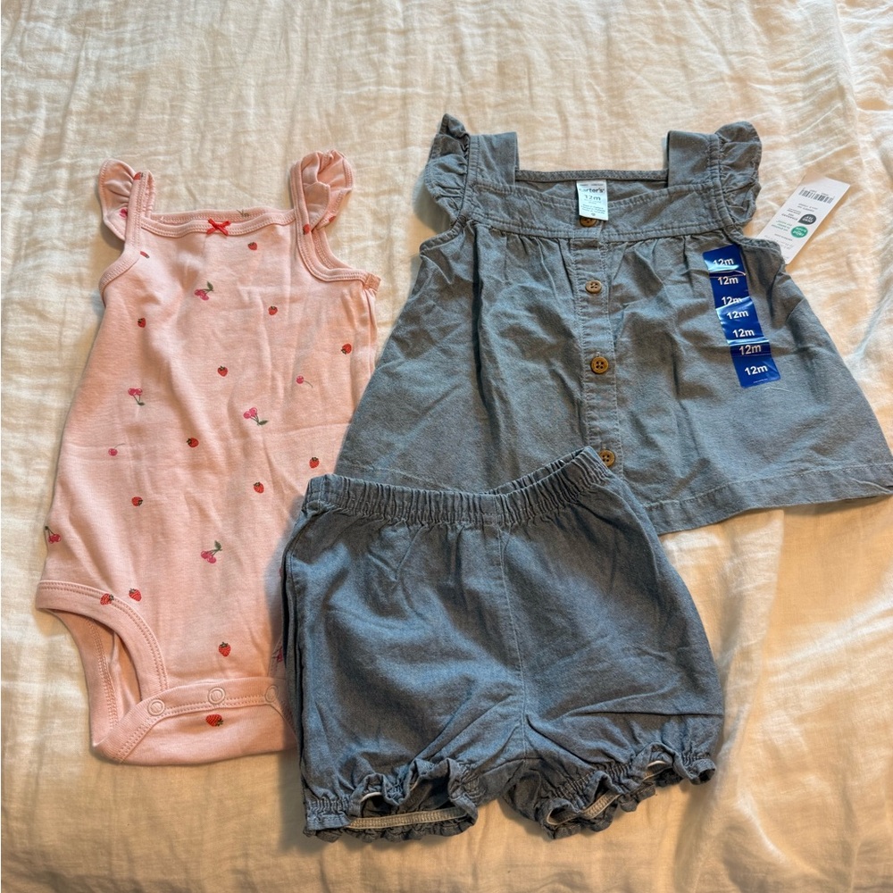 NWT Carter’s Pink and Gray Baby Outfit Set